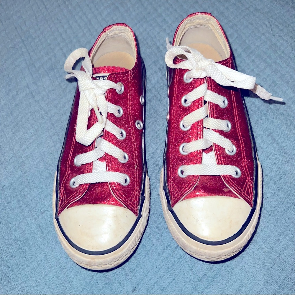 Converse Shiny Hot Pink Sneakers